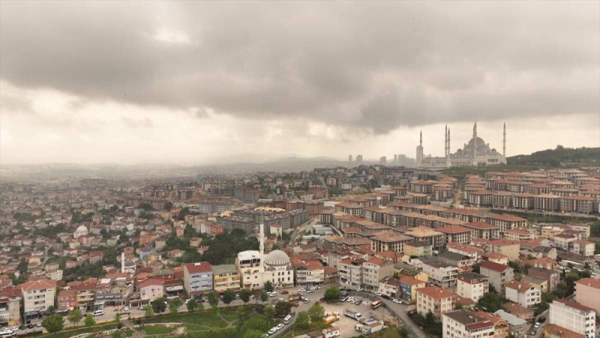 İstanbul, pazar g&uuml;n&uuml;ne kadar &ccedil;&ouml;l tozunun etkisinde kalacak