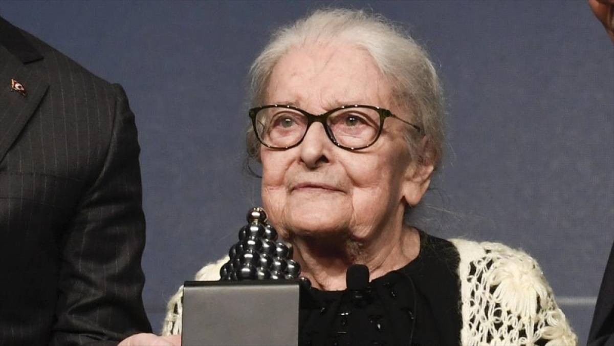Felsefeci Prof. Dr. İoanna Ku&ccedil;uradi yaşamını yitirdi