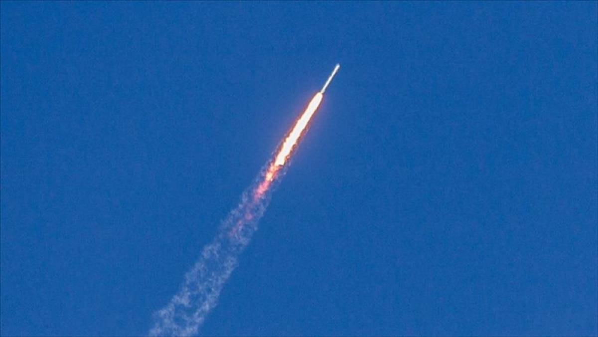 Kuzey Kore lideri Kim'in izlediği tatbikatta hipersonik f&uuml;ze fırlatıldığı belirtildi