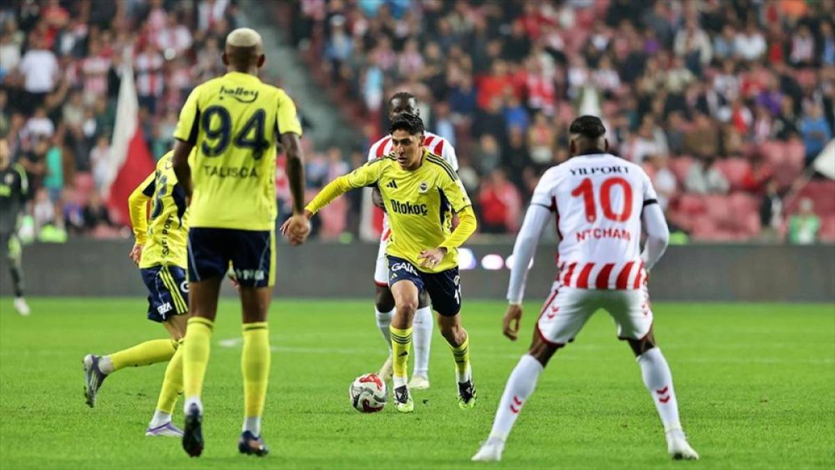 Fenerbah&ccedil;e ile Samsunspor 75. randevuda