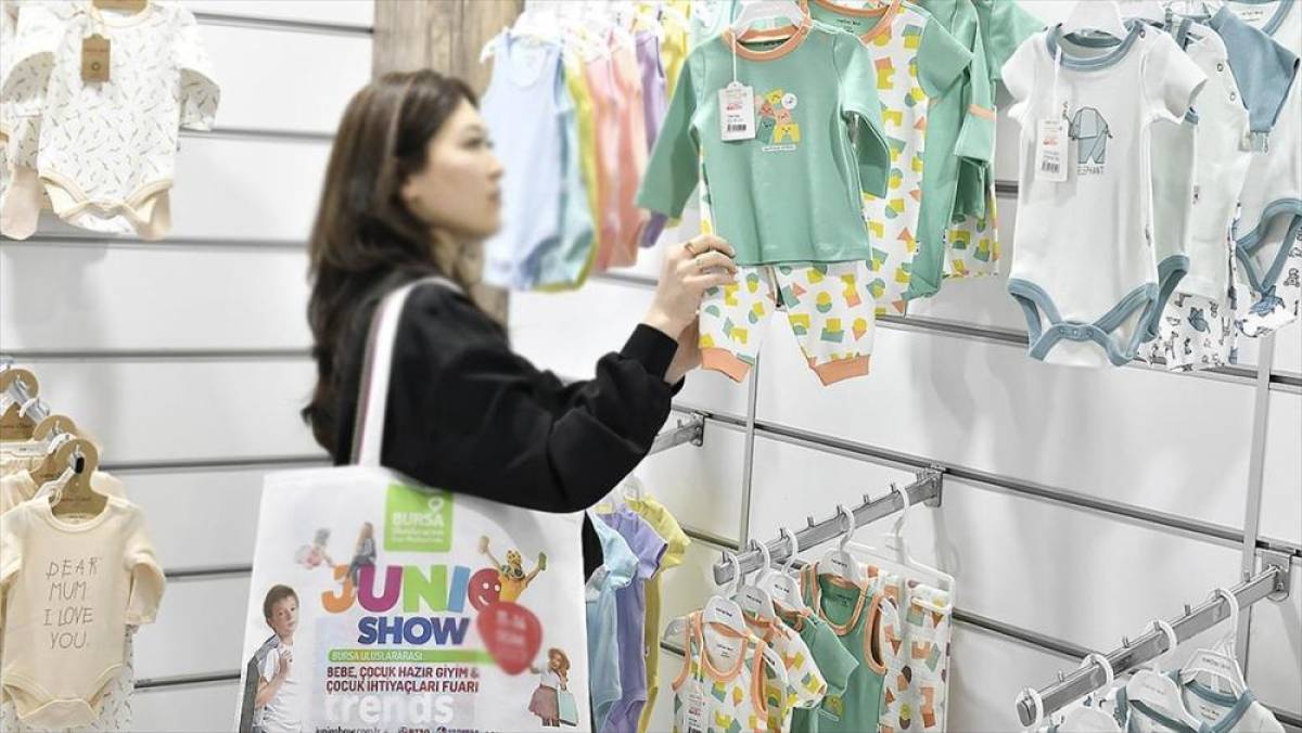 T&uuml;rkiye'nin 2025 ihracatına Bursa'dan yaklaşık 18 milyar dolarlık katkı