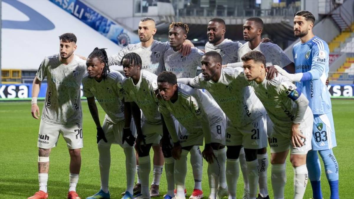 Kocaelispor, 16 yıl sonra d&ouml;nd&uuml;ğ&uuml; S&uuml;per Lig'de kalma hedefine ulaştı