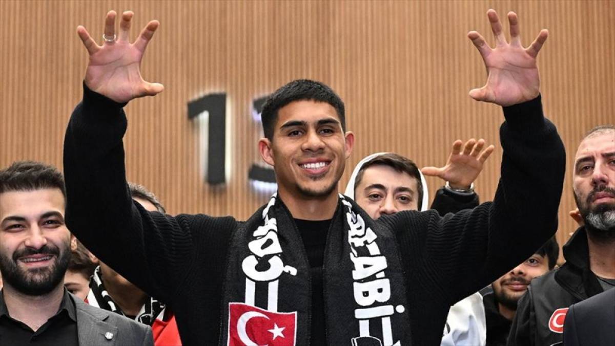 Beşiktaş'ın 200. yabancı futbolcusu Kolombiyalı kaleci Vasquez
