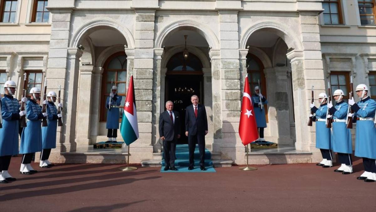 Cumhurbaşkanı Erdoğan, &Uuml;rd&uuml;n Kralı 2. Abdullah'ı resmi t&ouml;renle karşıladı