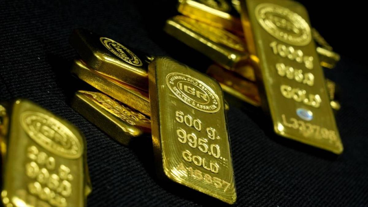 Altının onsu "ateşkes" ilanıyla 4 bin 850 doların &uuml;zerine &ccedil;ıktı