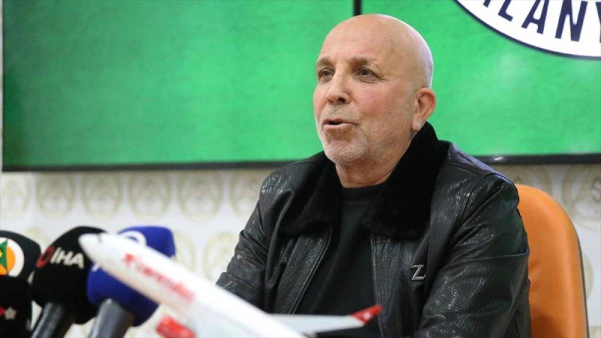 Alanyaspor, ligin ikinci yarısında "daha" umutlu