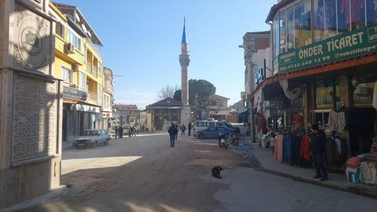 Denizli'de 5,1 b&uuml;y&uuml;kl&uuml;ğ&uuml;nde deprem