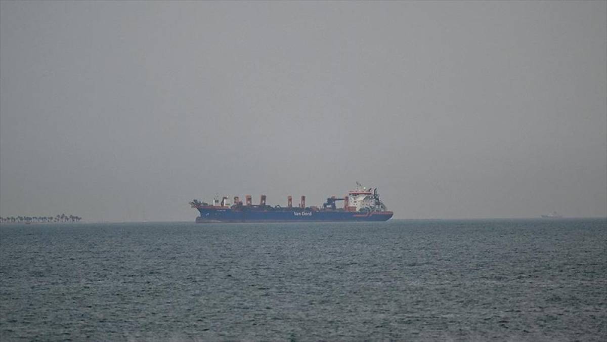 H&uuml;rm&uuml;z Boğazı'ndaki gelişmeler yeni koridor &ouml;nerilerini g&uuml;ndeme getirdi