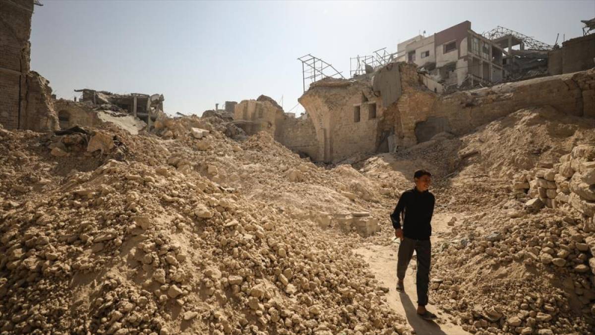 Gazze'de İsrail saldırılarında yıkılan Meml&uuml;kl&uuml; mirası Es-Semra Hamamı restore ediliyor