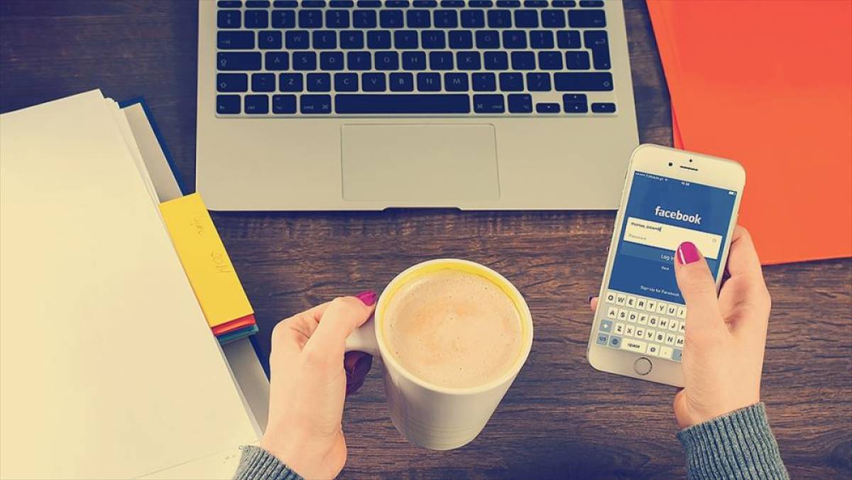 T&uuml;rkiye'de sosyal medya kullanım s&uuml;resi d&uuml;nya ortalamasının &uuml;zerinde