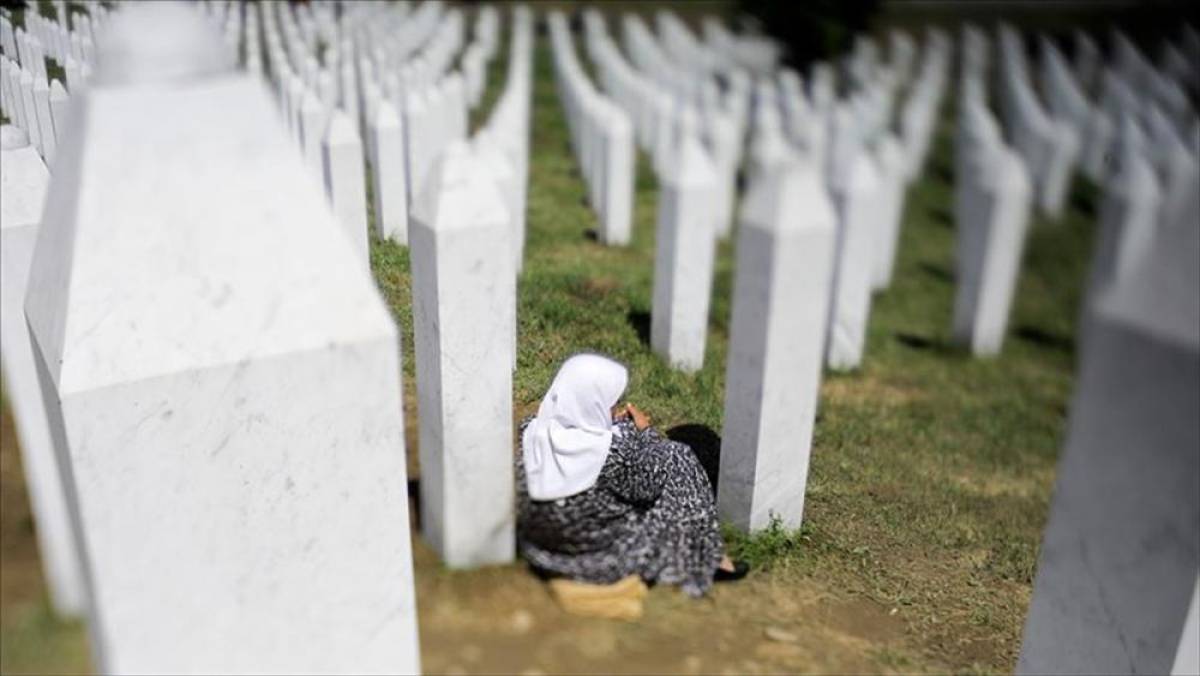 Srebrenitsa Soykırımı'na &ouml;zel hazırlanan i&ccedil;erikler TRT ekranlarında izleyiciyle buluşacak