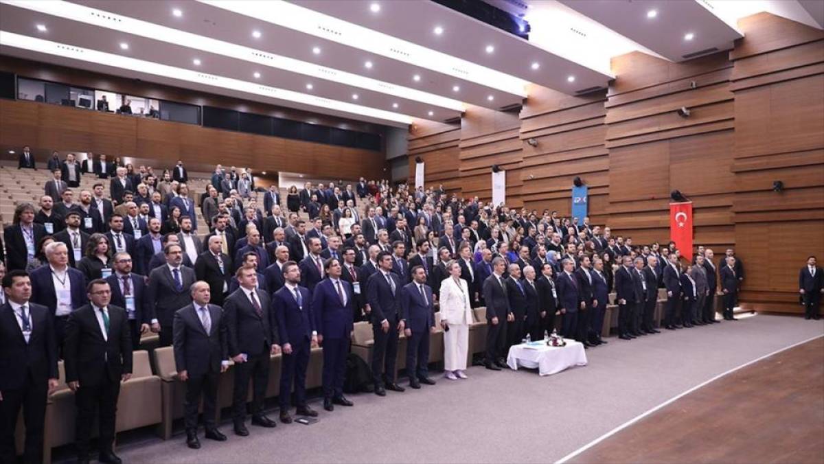 EPDK Başkanı Yılmaz, "s&uuml;per izin" sonrası 23 projede 208 megavat kapasitenin devreye alındığını belirtti