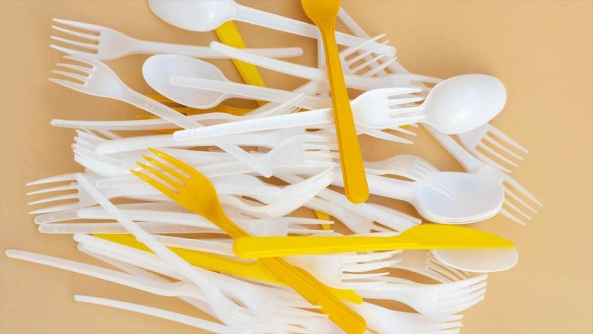 T&uuml;rkiye tek kullanımlık plastikleri kaldırmaya hazırlanıyor