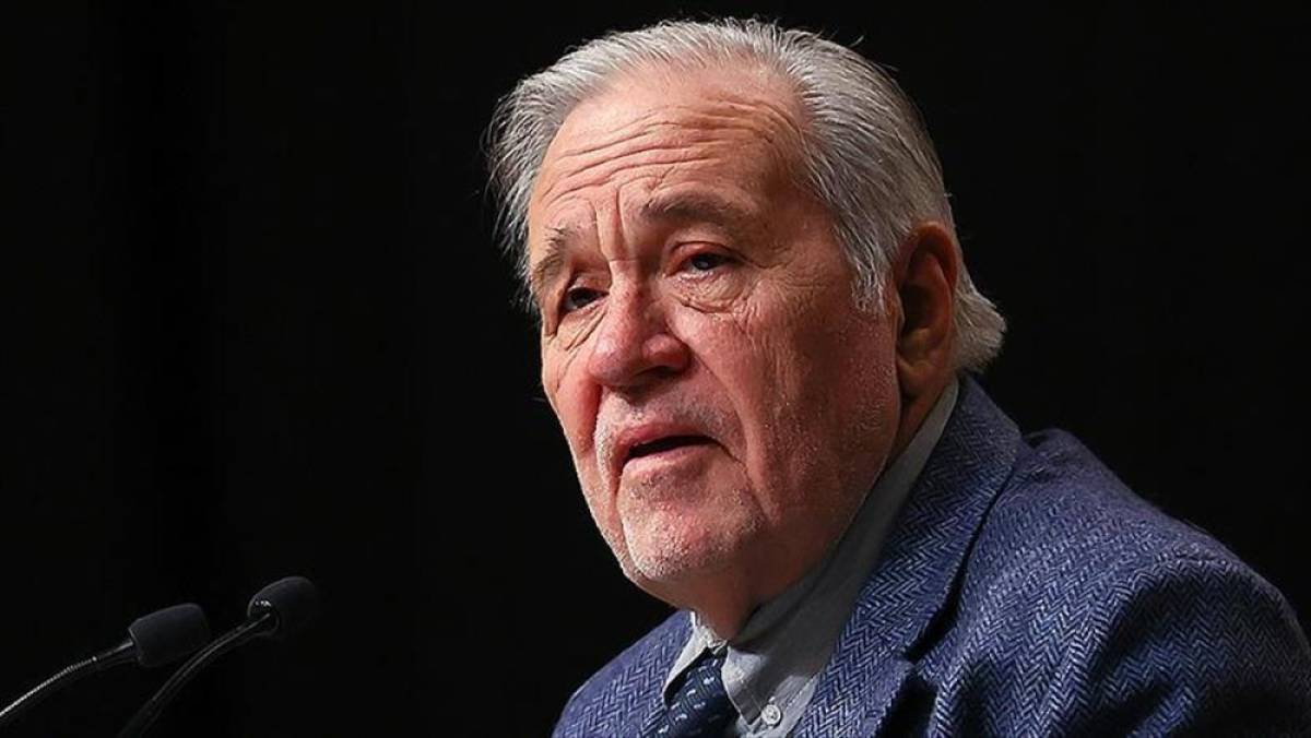 Tarih&ccedil;i yazar İlber Ortaylı yoğun bakımda tedavi g&ouml;r&uuml;yor