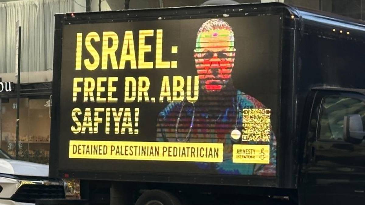 Filistinli doktor Ebu Safiyye&rsquo;nin oğlu: G&ouml;r&uuml;nt&uuml;ler, işkenceyi ve sağlığının k&ouml;t&uuml;ye gittiğini ortaya koyuyor