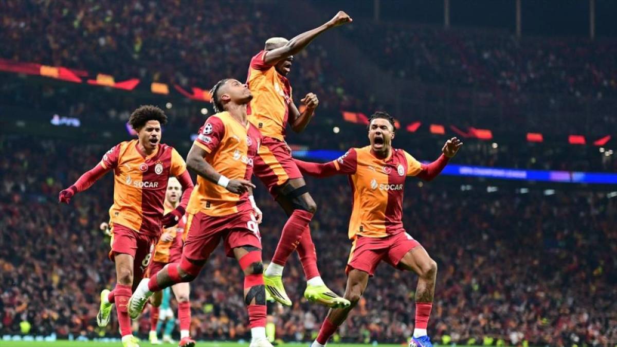 Galatasaray, savunmadaki başarısıyla Şampiyonlar Ligi'nde &ccedil;eyrek finale y&uuml;r&uuml;yor