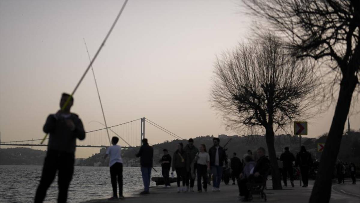 T&uuml;rkiye'de son 56 yılın en sıcak 3'&uuml;nc&uuml; şubat ayı yaşandı