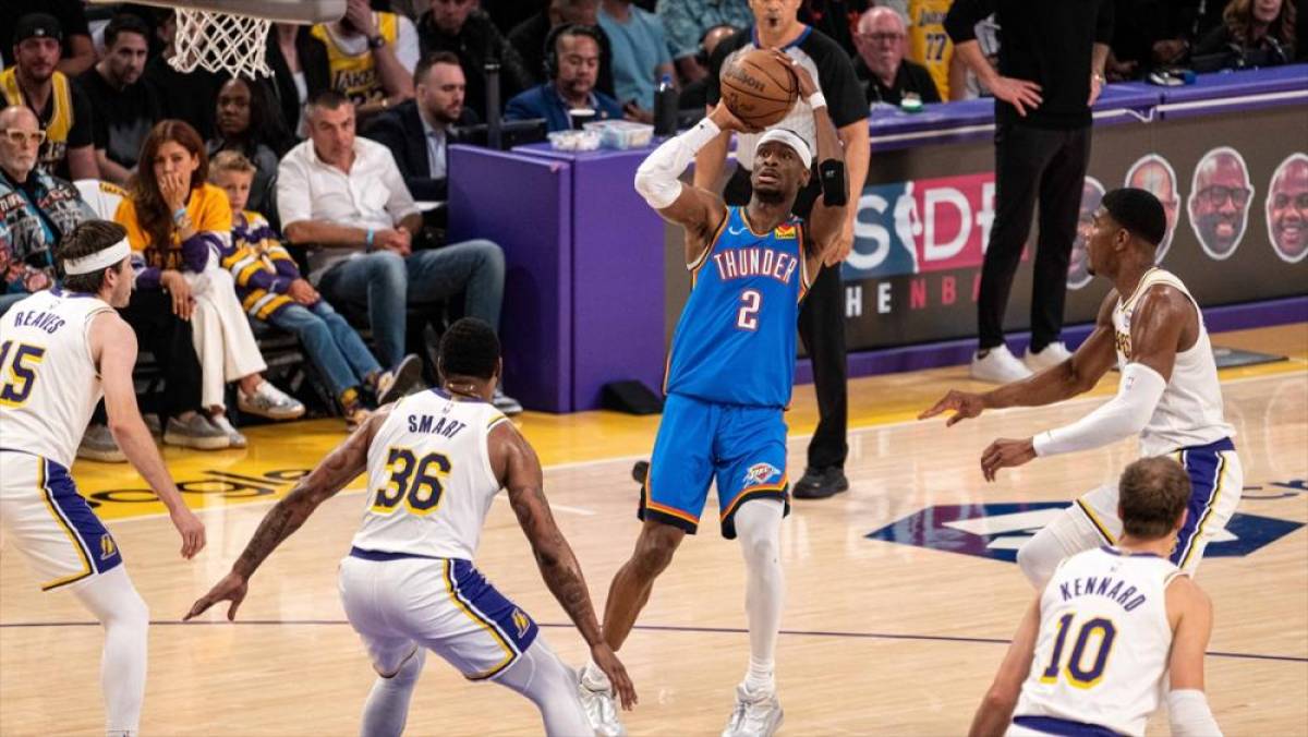 NBA'de Thunder, Batı Konferansı finaline y&uuml;kseldi