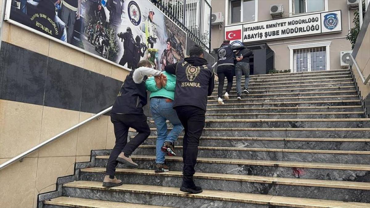 İstanbul merkezli 7 ilde su&ccedil; &ouml;rg&uuml;tlerine y&ouml;nelik operasyonlarda 40 ş&uuml;pheli yakalandı