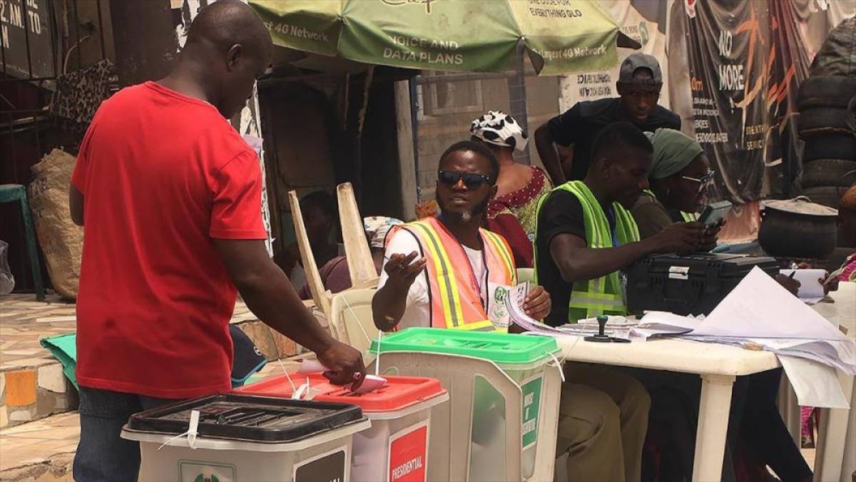 Nijerya'da cumhurbaşkanı se&ccedil;imi 20 Şubat 2027'de yapılacak