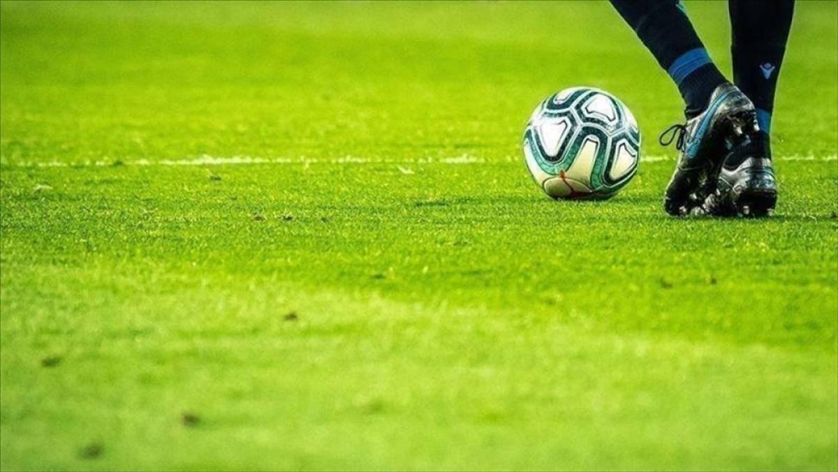 Bakan Bak, S&uuml;per Lig'in yeni sezonu i&ccedil;in a&ccedil;ılış mesajı yayımladı