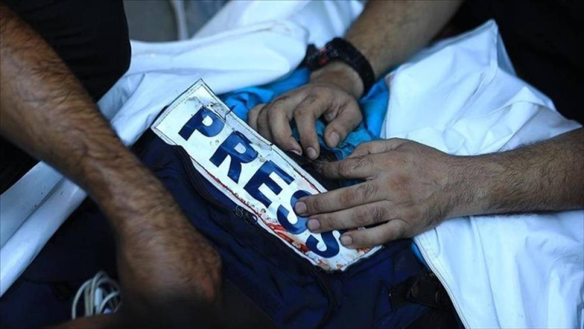 ABD'li Senat&ouml;r Sanders'tan, İsrail'in &ouml;ld&uuml;rd&uuml;ğ&uuml; gazeteciler i&ccedil;in soruşturma &ccedil;ağrısı