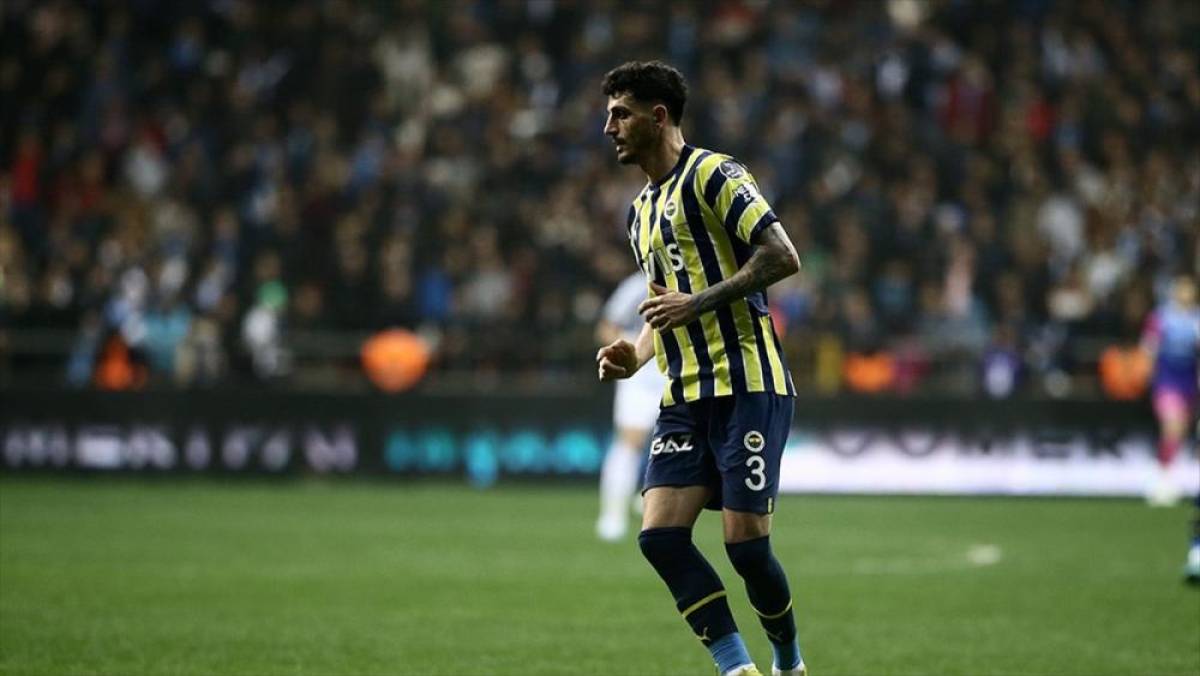 Panathinaikos, Fenerbahçeli Samet Akaydın'ı kiraladı