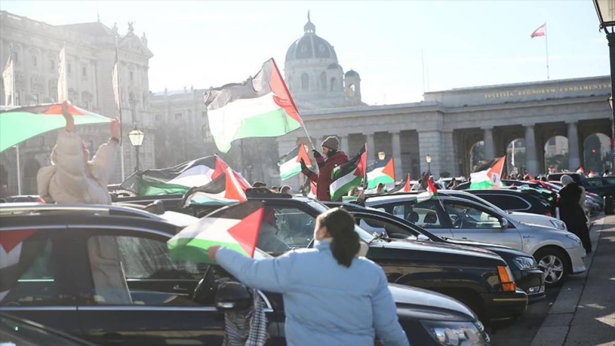 Viyana'da "Filistin'e destek konvoyu" düzenlendi