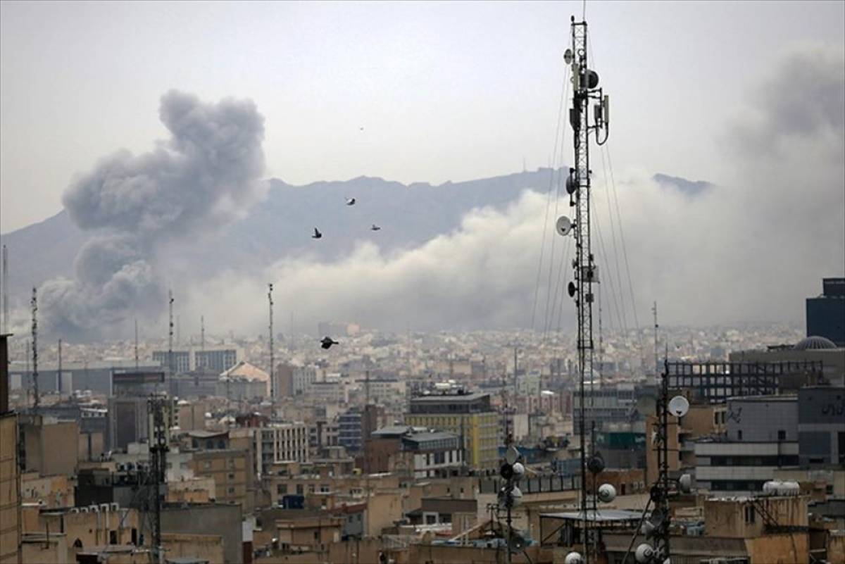 İran'ın Merkezi eyaletinde bir k&ouml;ye d&uuml;zenlenen saldırıda 6 kişi hayatını kaybetti