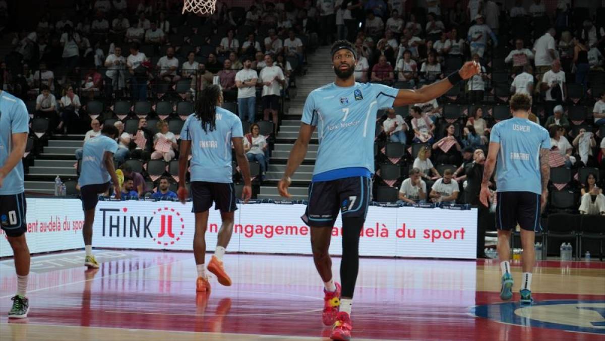 Basketbol S&uuml;per Ligi'nde ertelenen T&uuml;rk Telekom-Safiport Erokspor ma&ccedil;ı yarın oynanacak
