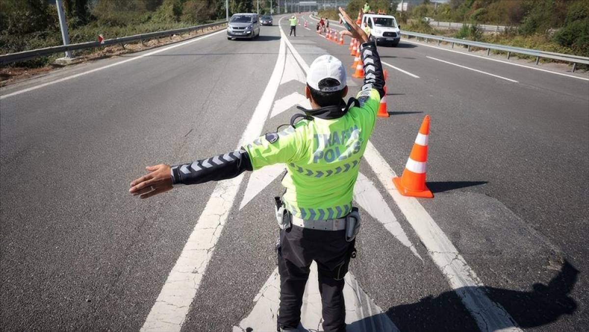 İstanbul'da yarın bazı yollar trafiğe kapatılacak