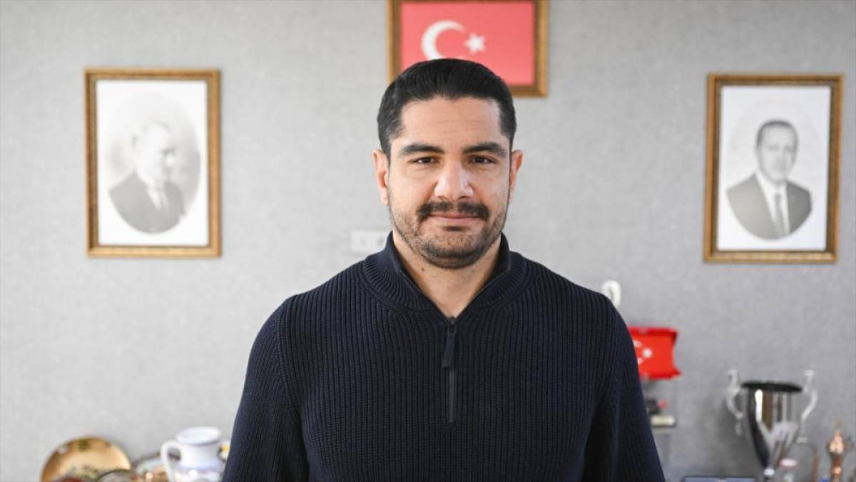 Taha Akg&uuml;l başkanlığındaki T&uuml;rkiye G&uuml;reş Federasyonundan "geleceğe yatırım"