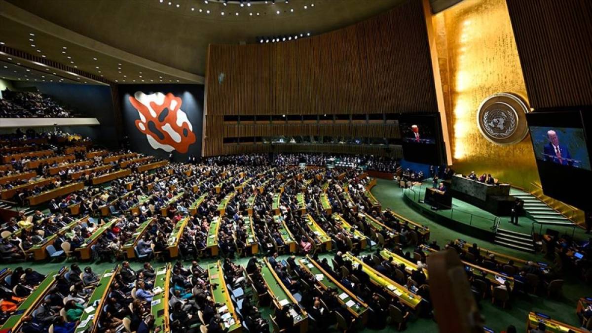 Uzmanlara g&ouml;re Batı, ABD'nin kural temelli d&uuml;zeni yıkmasına yeterince ses &ccedil;ıkarmıyor