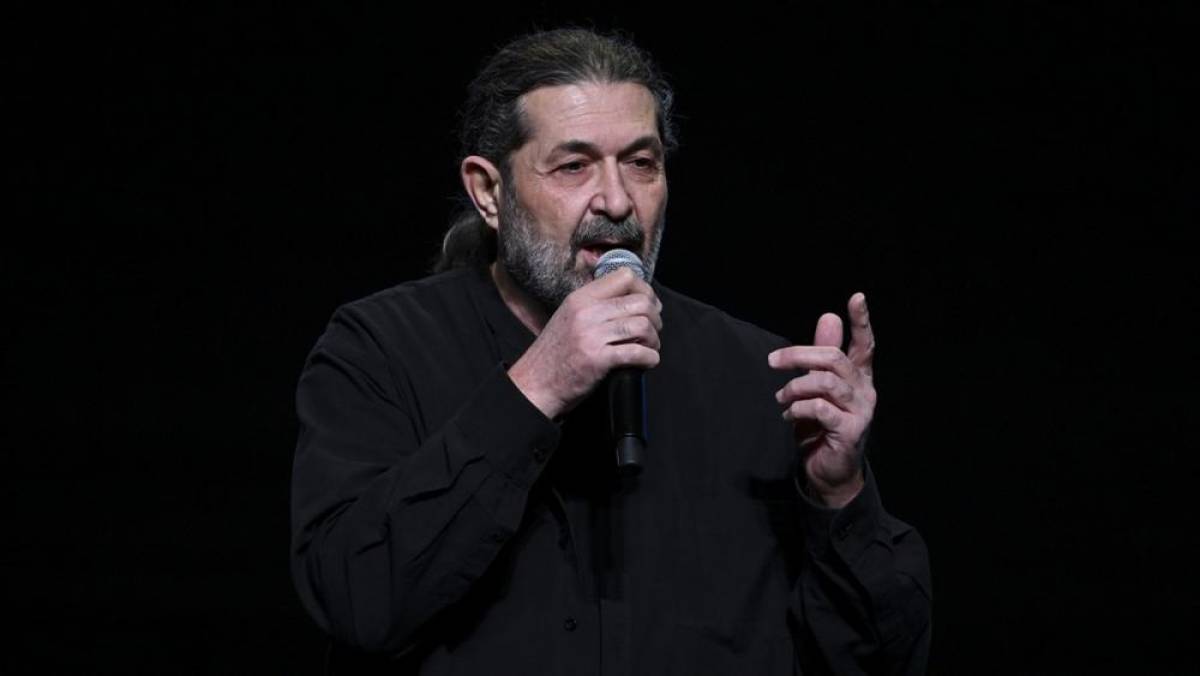 Sanat&ccedil;ı Hasan Sağındık, 15 Temmuz'un sanat ve toplum &uuml;zerindeki etkilerini değerlendirdi
