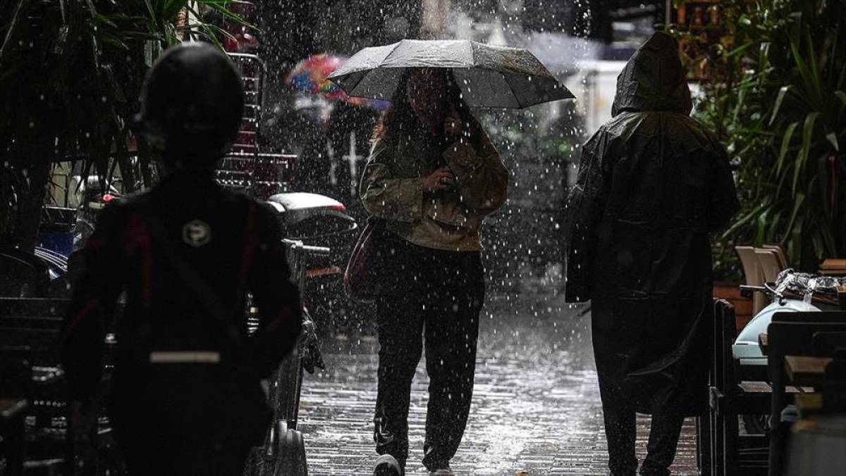 İ&ccedil;işleri Bakanlığından kuvvetli yağış ve fırtına uyarısı