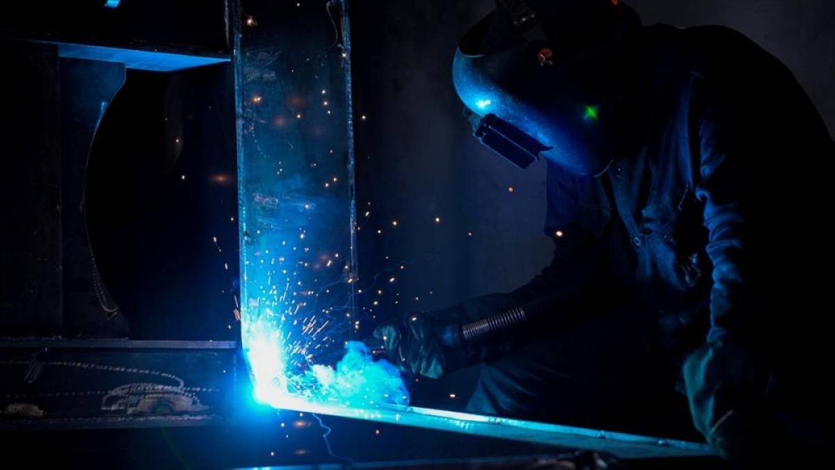 &Uuml;cretli &ccedil;alışan sayısı şubatta yıllık y&uuml;zde 1,3 arttı