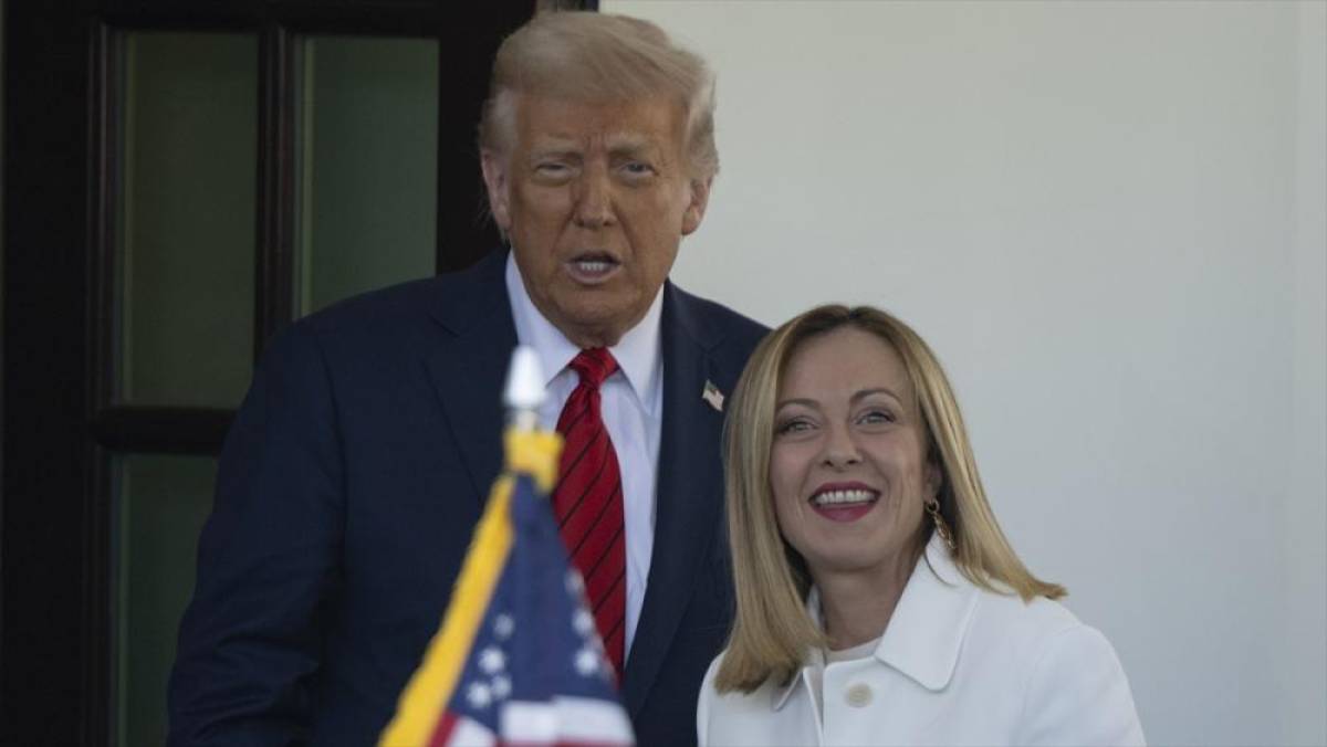 İtalyan basını: Meloni ve Trump arasında bir "a&ccedil;ıklığa kavuşturma" g&ouml;r&uuml;şmesi yapıldı