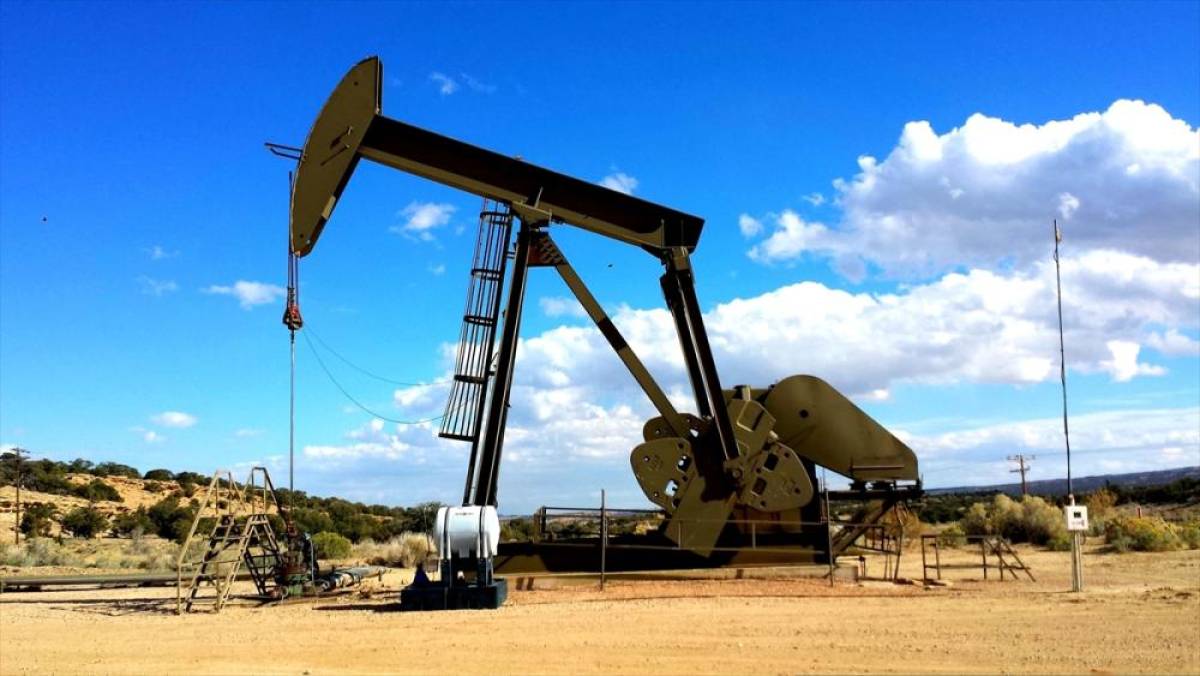Brent petrol&uuml;n varili 108,06 dolardan işlem g&ouml;r&uuml;yor