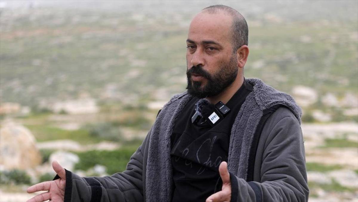 Oscar &ouml;d&uuml;ll&uuml; Filistinli y&ouml;netmenin ailesi İsrail askerleri ve yerleşimcilerin saldırısına uğradı