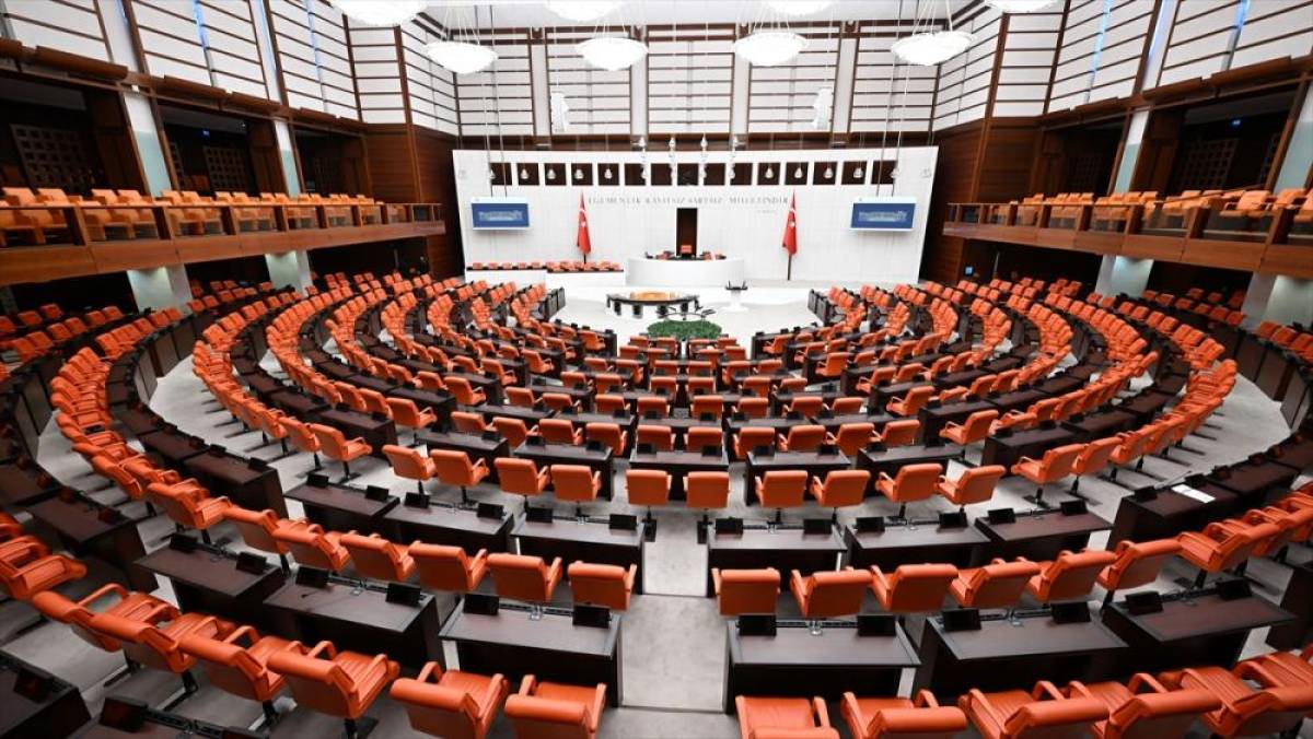 TBMM'de vergiye y&ouml;nelik d&uuml;zenlemeleri de i&ccedil;eren kanun teklifinin g&ouml;r&uuml;şmelerine devam edilecek