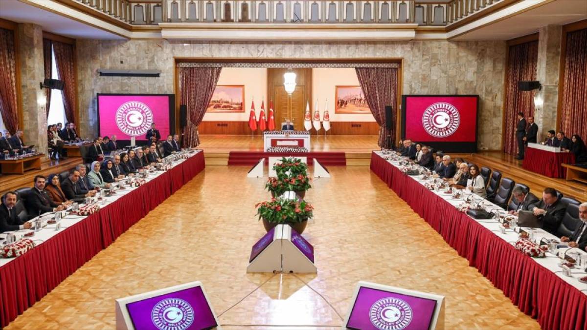 Milli Dayanışma, Kardeşlik ve Demokrasi Komisyonu toplantısında, hazırlanan rapor oylanacak