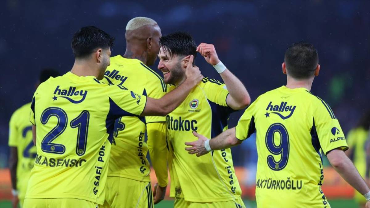 Fenerbah&ccedil;e, Nottingham Forest karşısında Kadık&ouml;y performansına g&uuml;veniyor