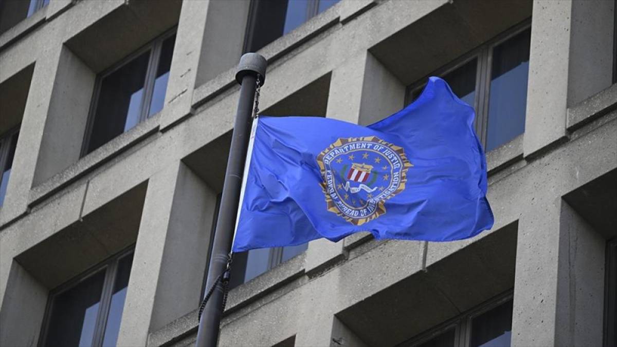 FBI, Trump'ın "sınır &ccedil;arı" Homan'la ilgili kasetleri yayınlamadığı i&ccedil;in dava edildi