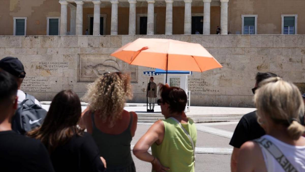 Yunanistan'da &ccedil;&ouml;l sıcaklarının etkili olması bekleniyor