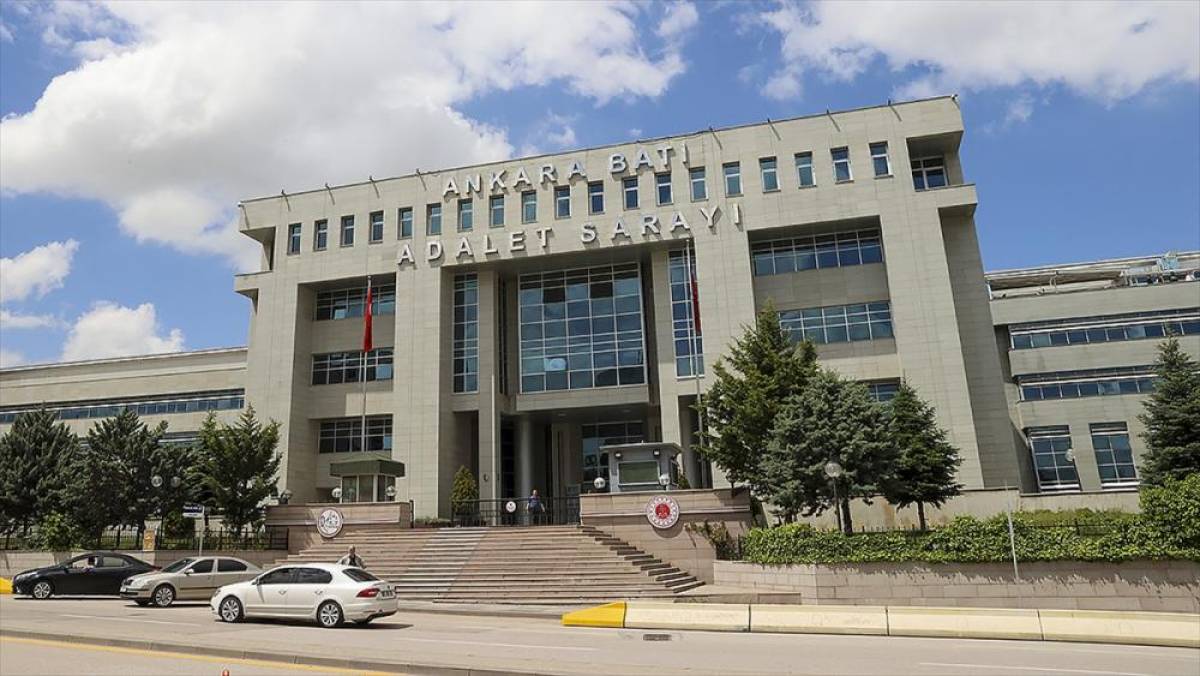 Ankara'da "yeni nesil su&ccedil; &ouml;rg&uuml;t&uuml;" soruşturmasında 44 kişi tutuklandı