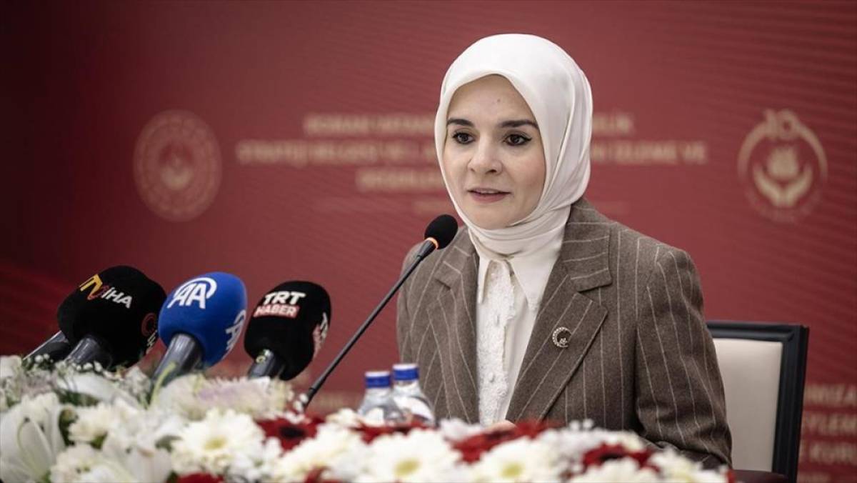 Bakan G&ouml;ktaş: Roman vatandaşlarımızın hayatını iyileştiren hizmetlerimizi b&uuml;y&uuml;teceğiz