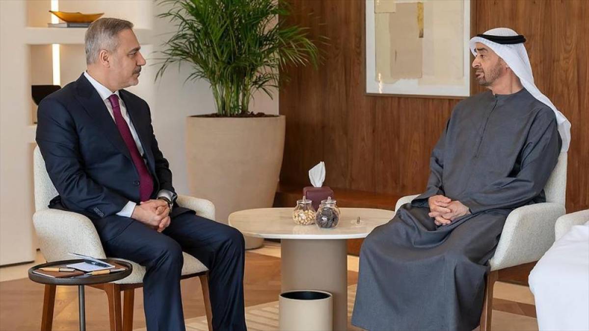 Dışişleri Bakanı Fidan, BAE Devlet Başkanı Al Nahyan tarafından kabul edildi