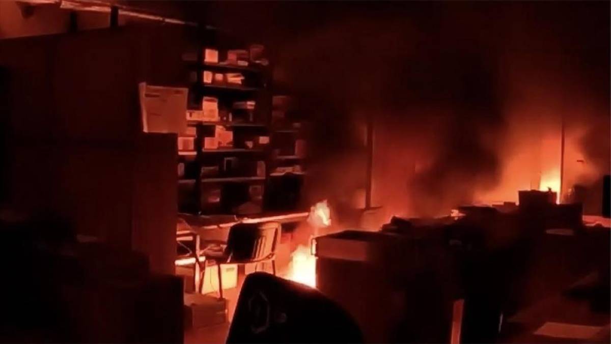 &Ccedil;ekya'da, İsrailli silah şirketi Elbit Systems ile bağlantılı bir fabrika ateşe verildi