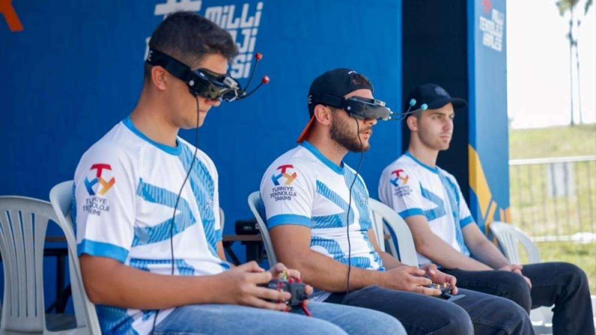 T3 Vakfının FPV Dron Yarışması İstanbul'da ger&ccedil;ekleştirildi