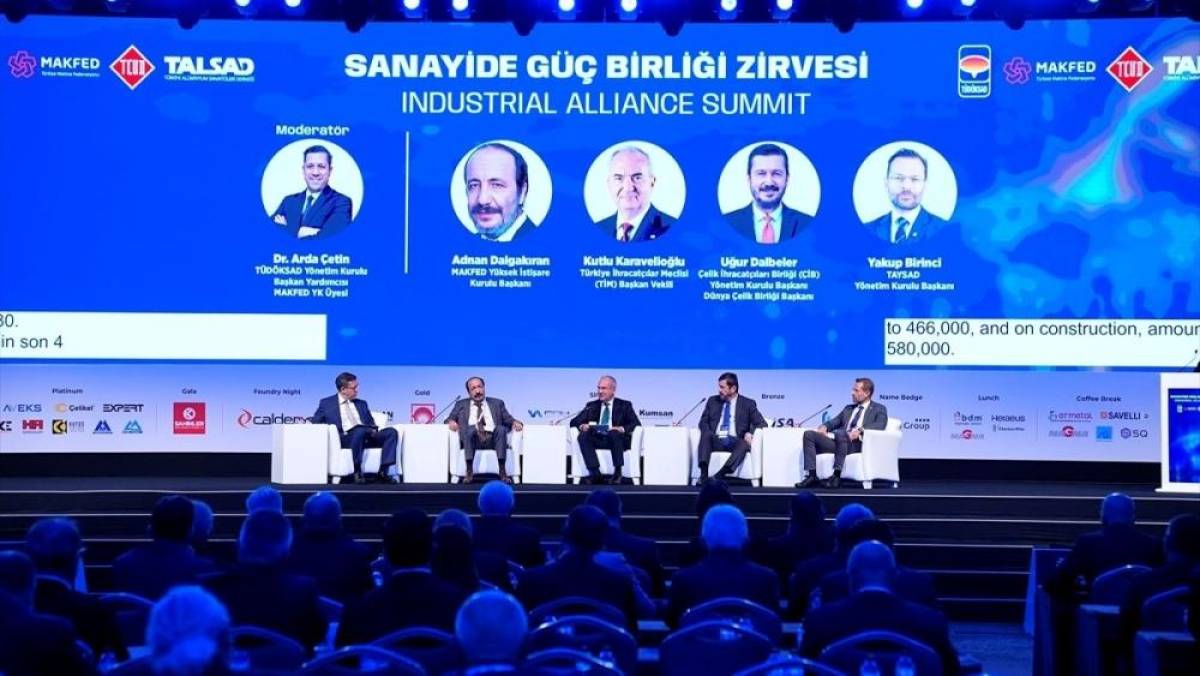 76. D&uuml;nya D&ouml;k&uuml;m Kongresi "Sanayide G&uuml;&ccedil; Birliği Zirvesi" ile devam ediyor
